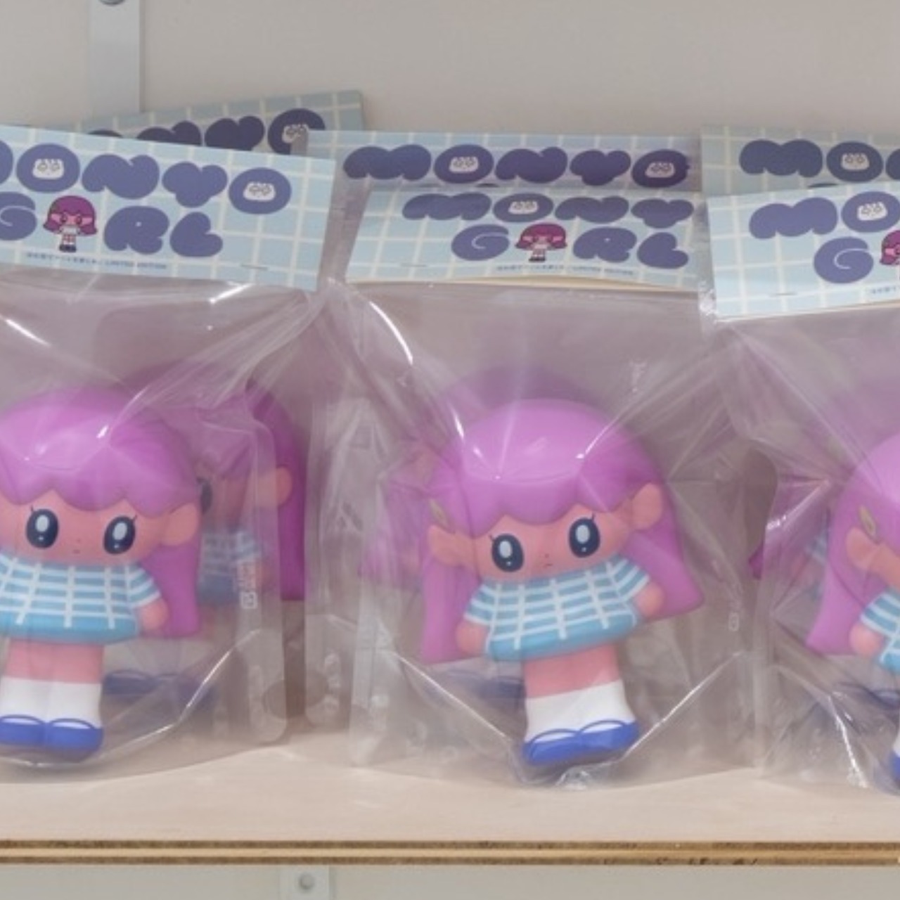 < モニョチタポミチ > MONYOGIRL - limited edition