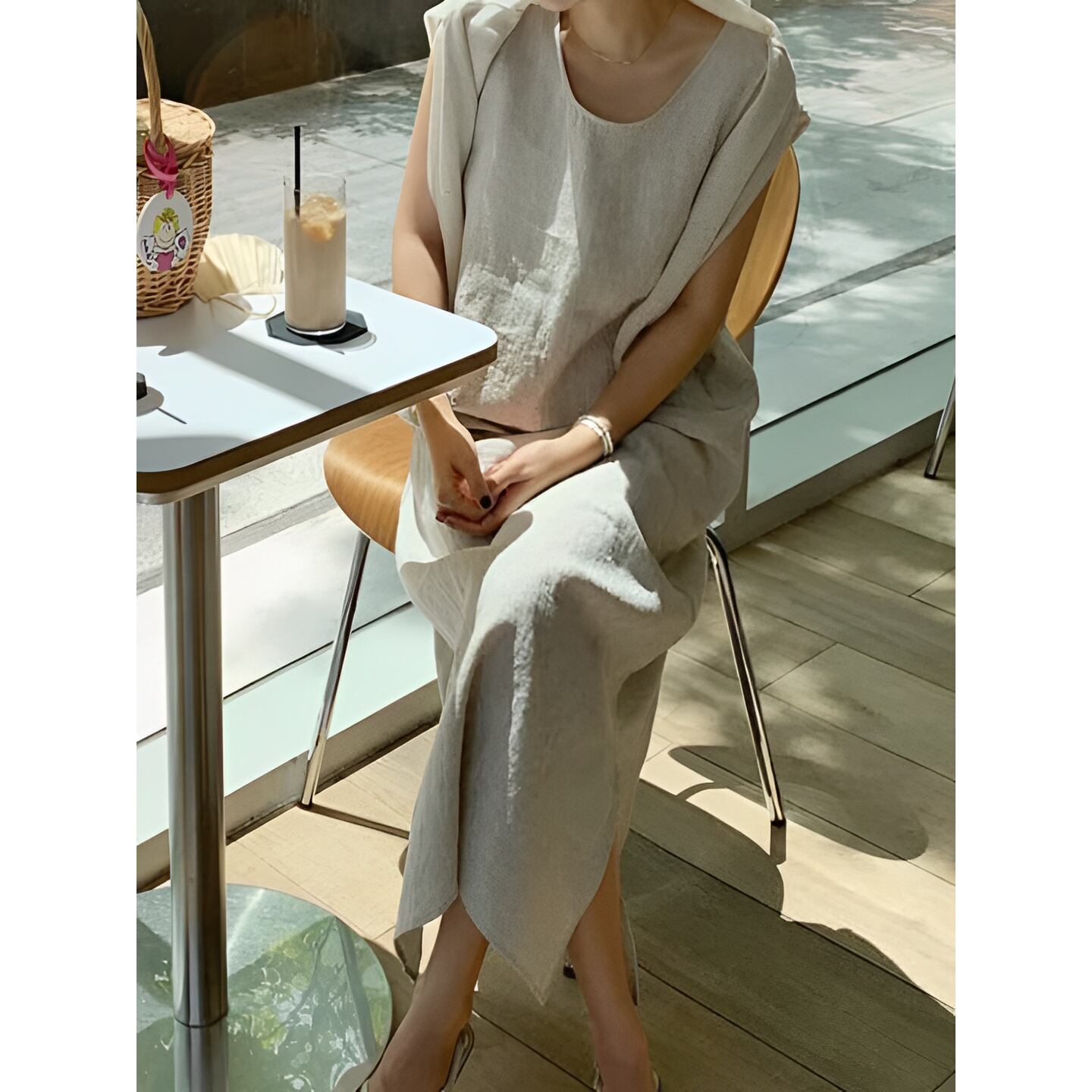 ミニマルノースリーブサイドスリットワンピース RA2664