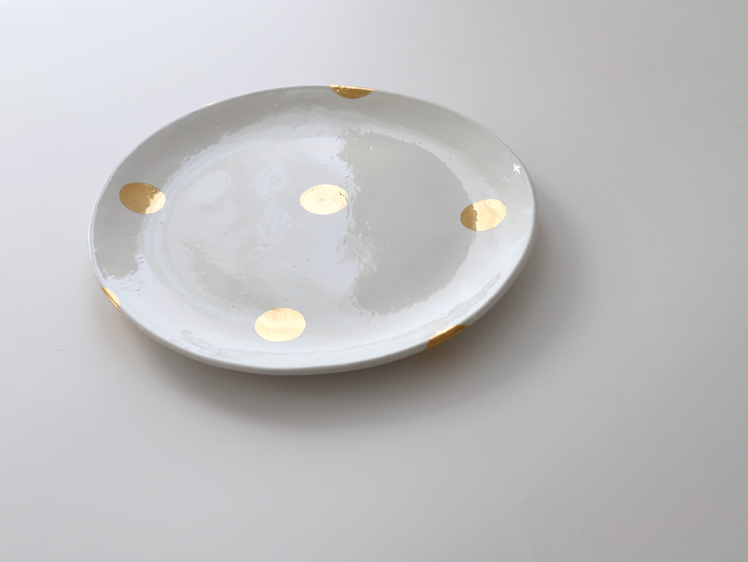 中囿義光 7寸皿（金彩） 水玉 B | Galerie NUAGE