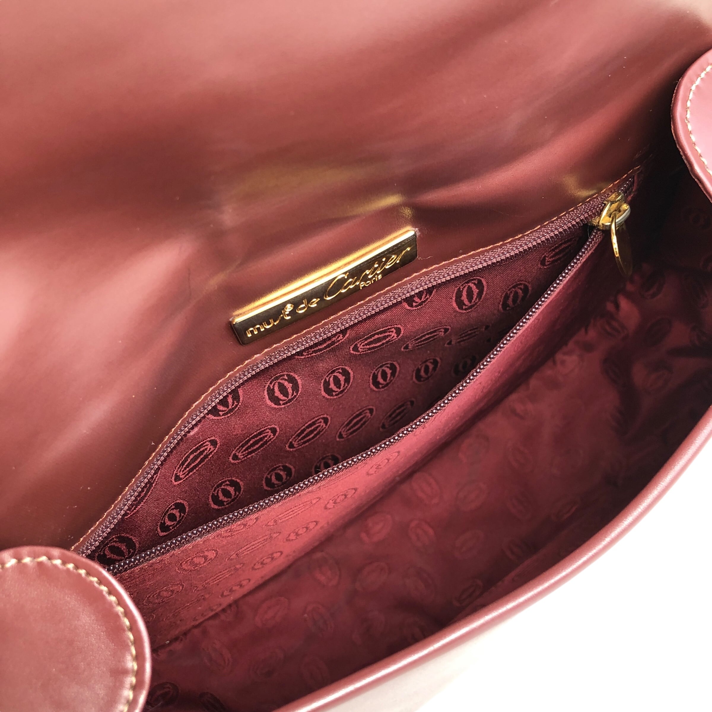 ⭐️SALE⭐ カルティエ　マストライン　ショルダーバッグ　フラップ　ボルドー Cartier カルティエ マストライン ショルダーバッグ ボルドー ロゴ