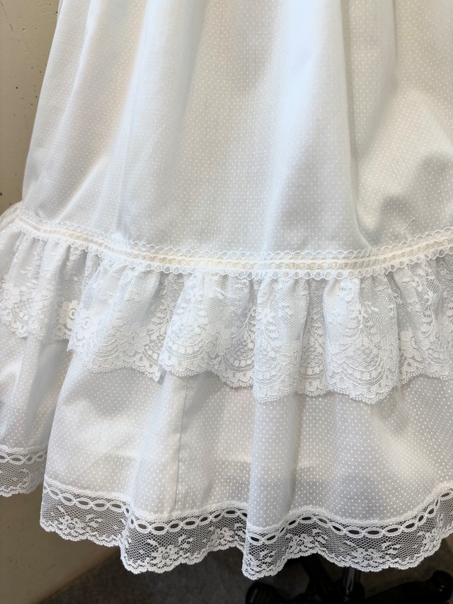 80's white lace& frill dress