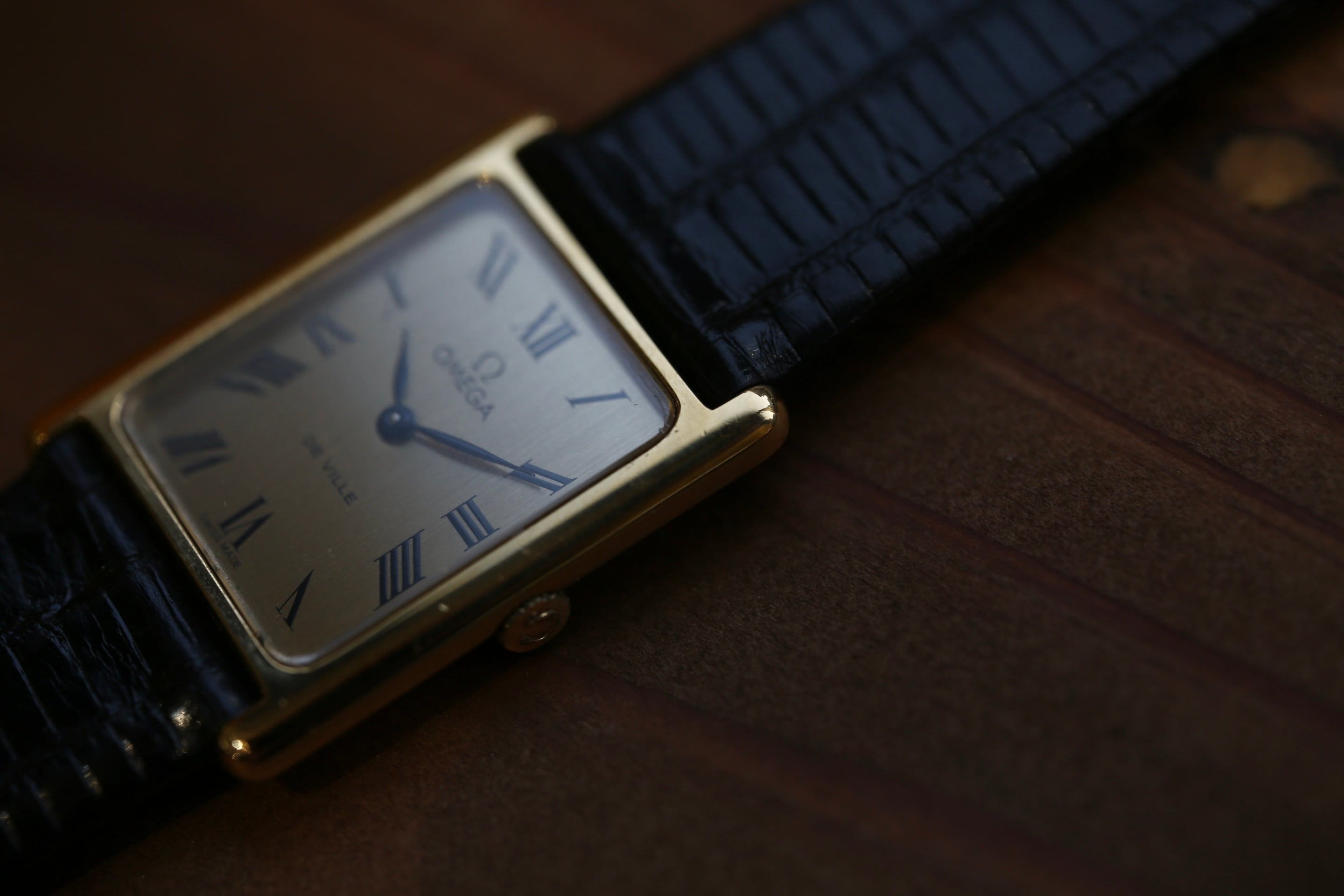 OMEGA】 1970's オメガ デビル H型レクタンギュラー ローマン
