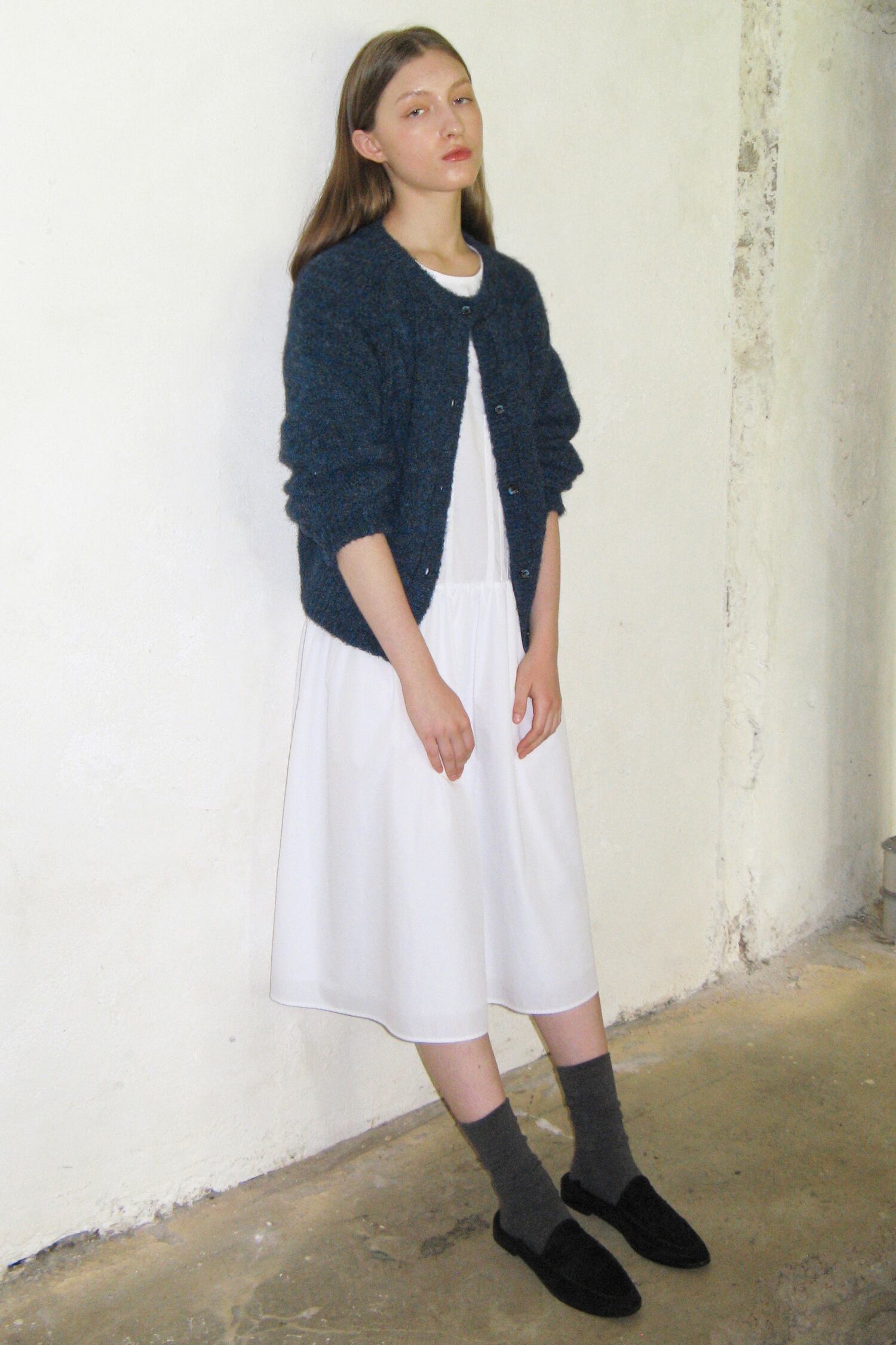 SINOON] TUCK SHIRRING DRESS (WHITE) 正規品 韓国ブランド 韓国