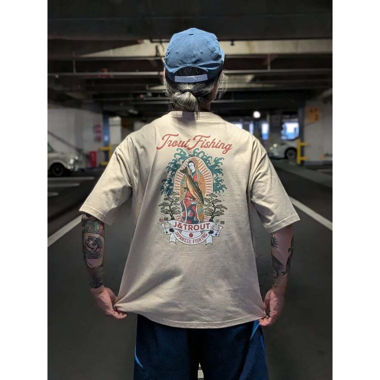 マリアTシャツ（ベージュ)