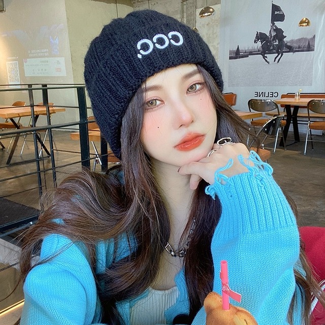 オータムウィンターニットブラックウール 帽子 秋物 冬物 ブラック・アイド・ピーズ58985121661