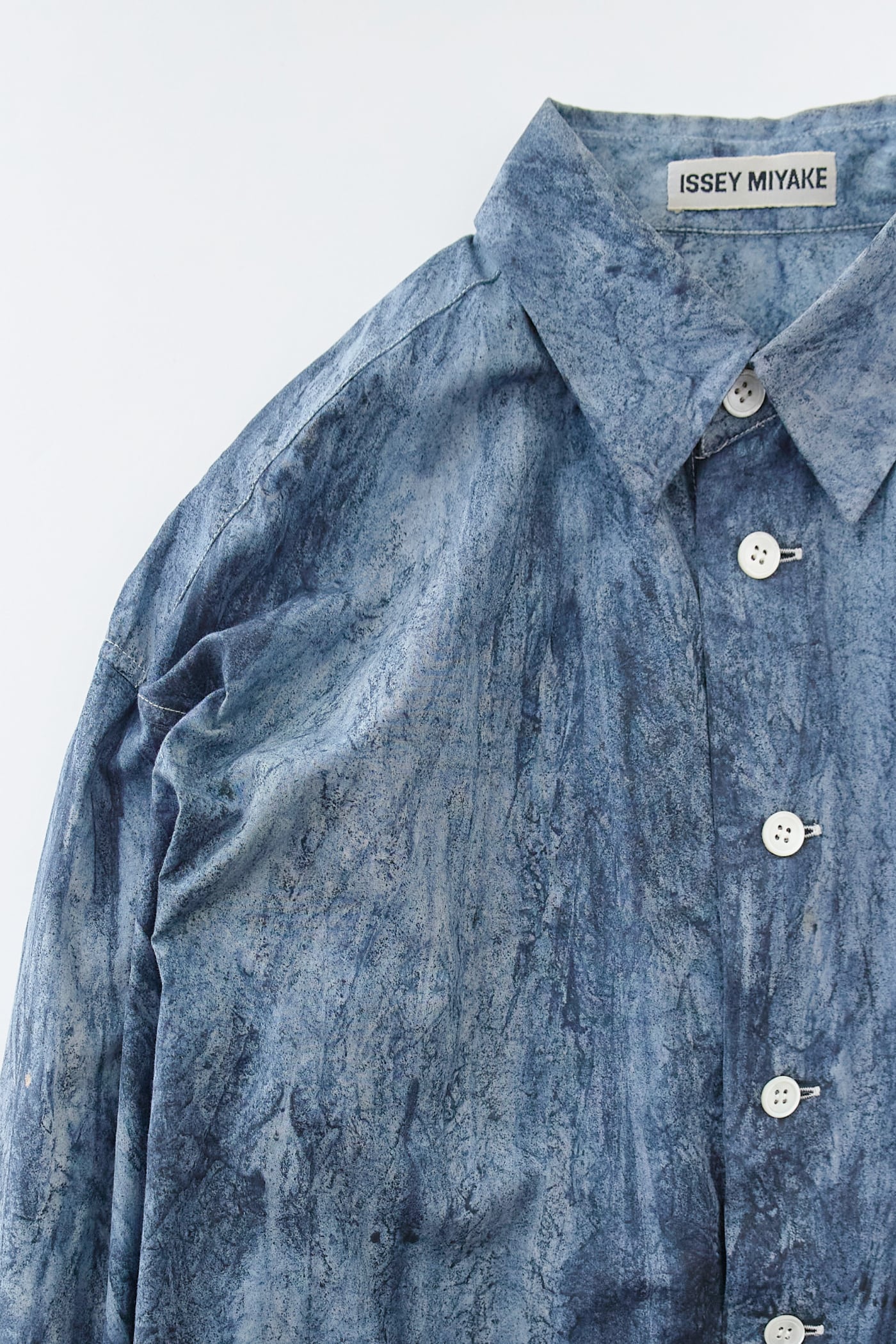 90s】ISSEY MIYAKE 製品染 LONG GATHERED SHIRT | Reben｜デザイン