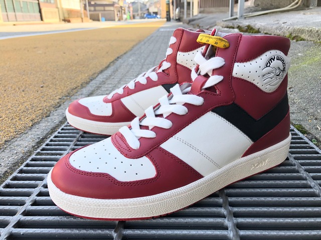 PONY CITY WINGS HI (CLOUD DANCER/RED/BLACK)