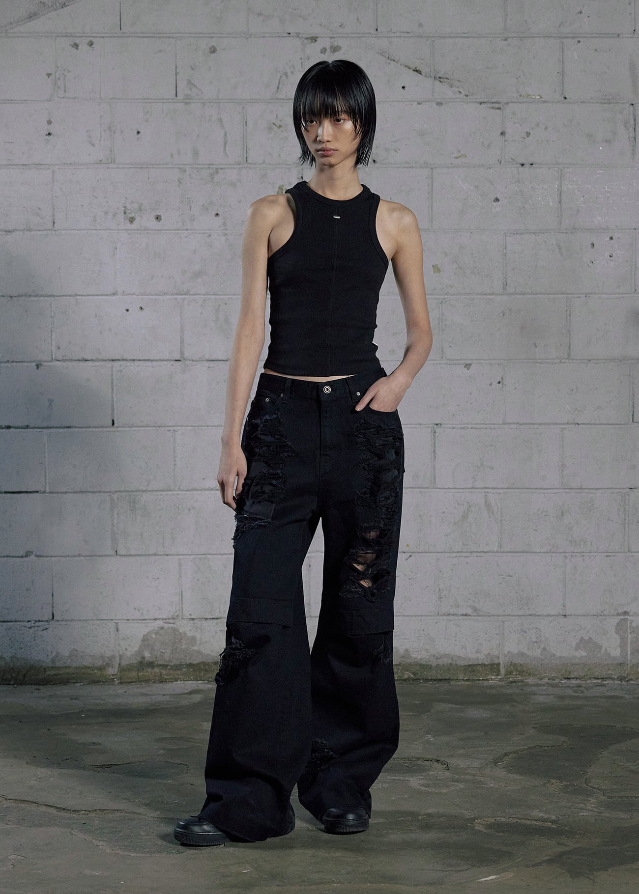 BOHEMIAN SEOUL] BASIC TANK TOP, BLACK 正規品 韓国ブランド 韓国通販