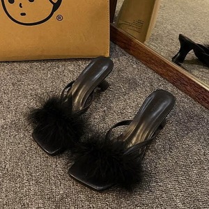 サンダル ハイヒールサンダル ハイヒール ファー オープントゥ 履きやすい 歩きやすい 脱ぎやすい 可愛い 大人可愛い きれいめ 大人 上品 おしゃれ お洒落 かっこいい エレガント レトロ カジュアル 主役級 存在感 きちんと感 マニッシュ 無地 夏 10代 20代 30代 レディース 女性用 お出かけ デート レストラン リゾート 海 女子会 ショッピング 休日 普段使い デイリー 韓国 オルチャン スタイルアップ インスタ映え 脚長 美脚 高見え 格上げ 黒 ブラック 紫 パープル 白 ホワイト
