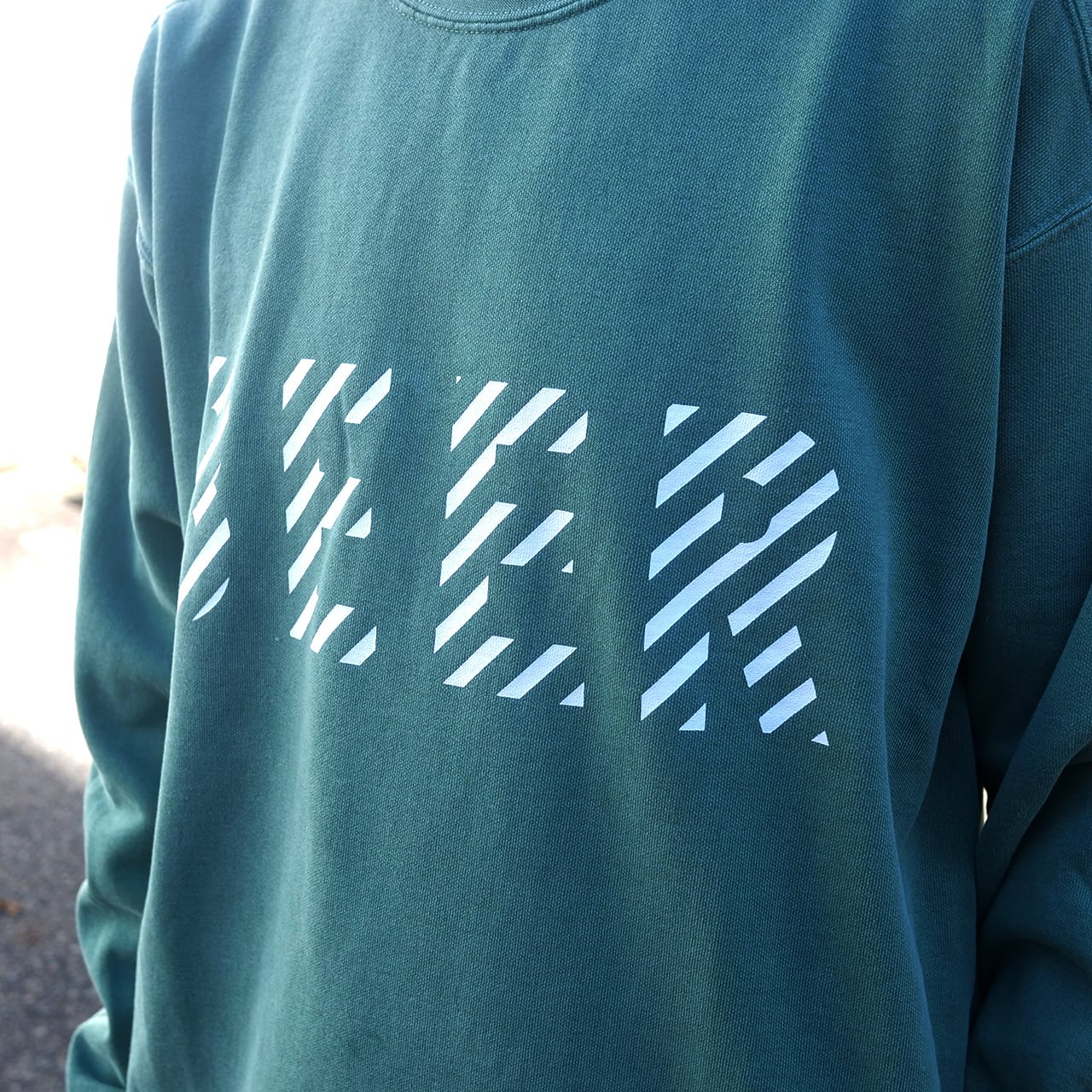 BEER ピグメントスウェット グリーン | BEER