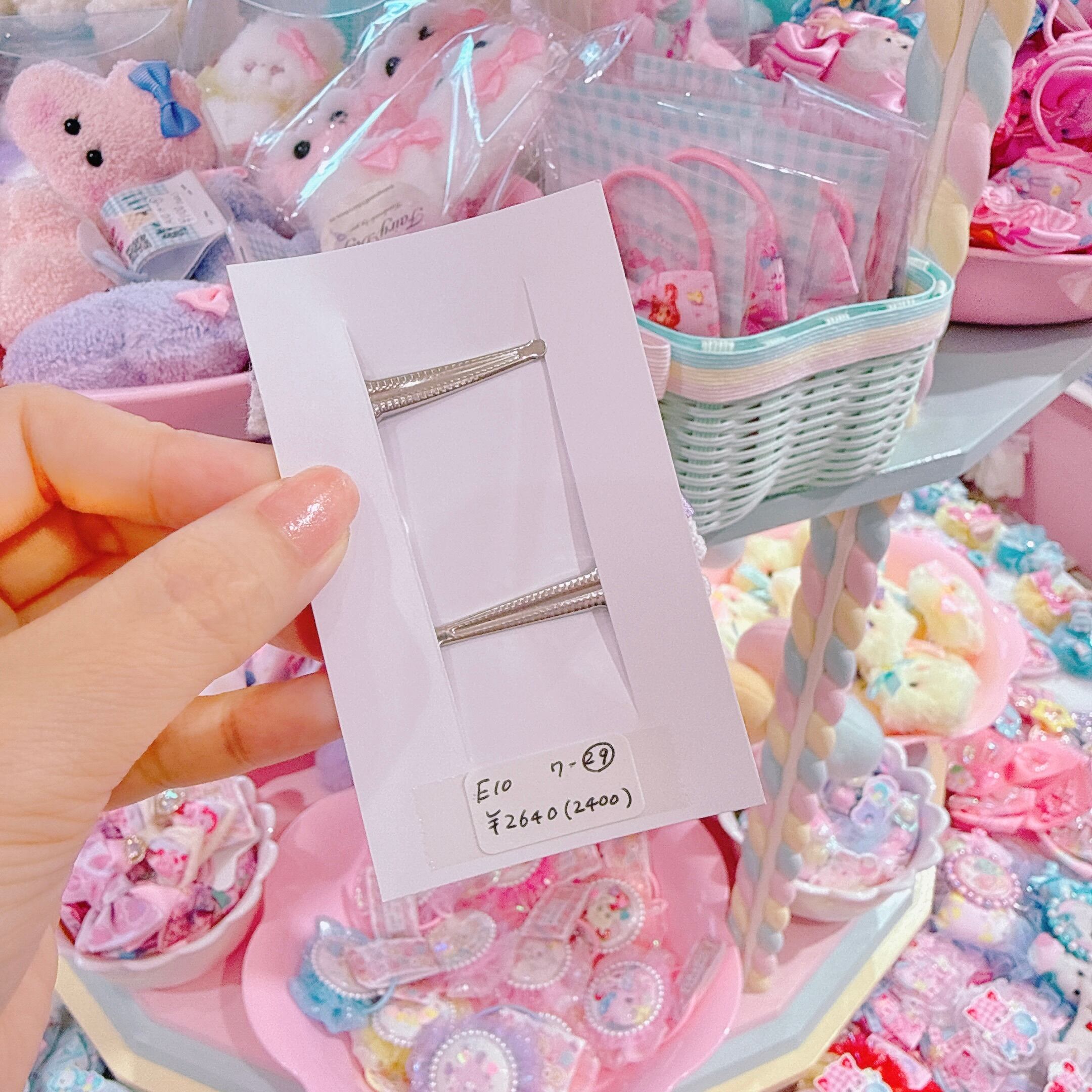 【E10】7-29ツインヘアクリップ