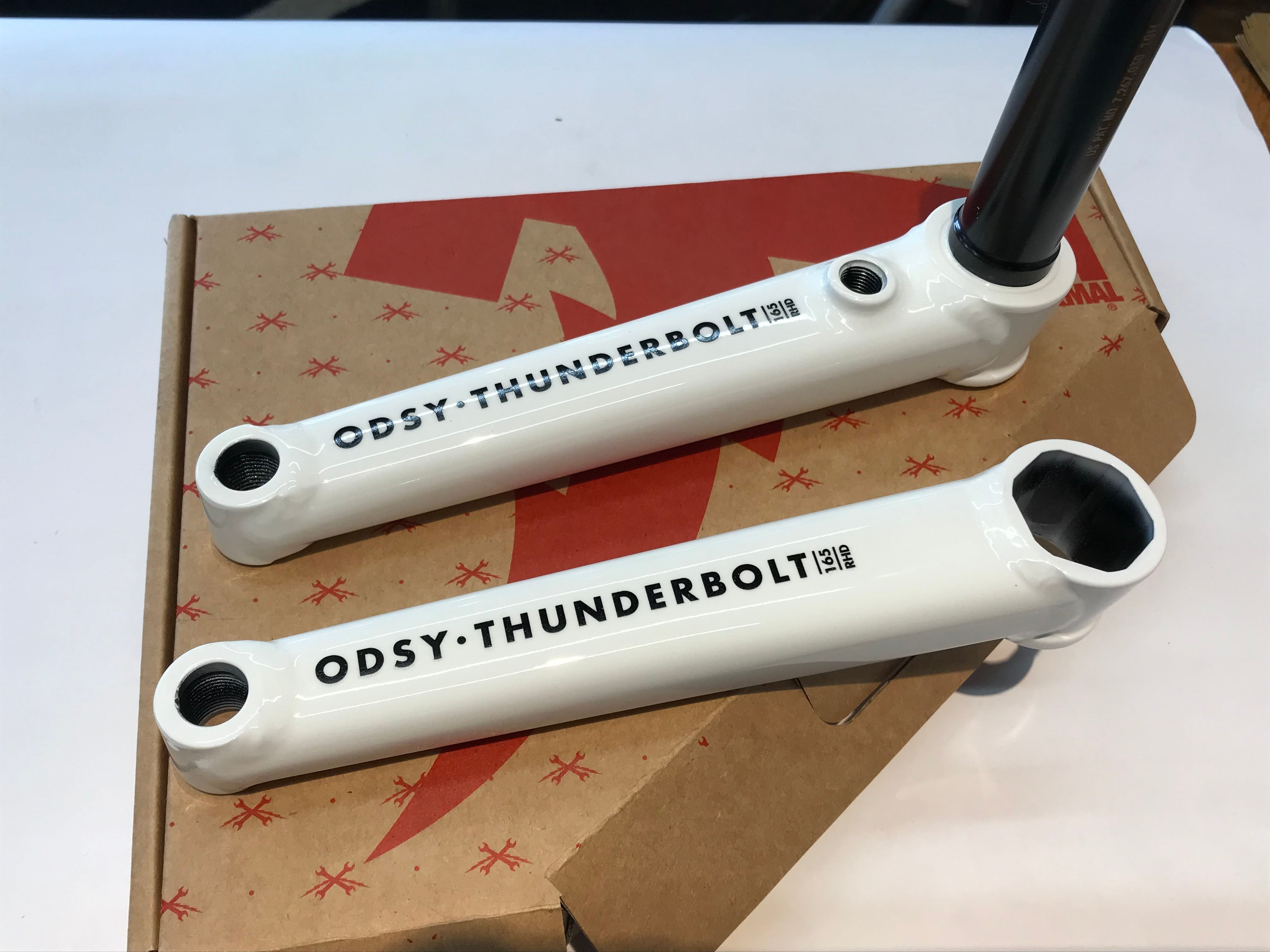 パーツ sunday SAKER V2 crank 155mm パーツ sunday SAKER V2 crank 155mm Sunday Saker v2 Cranks | Full