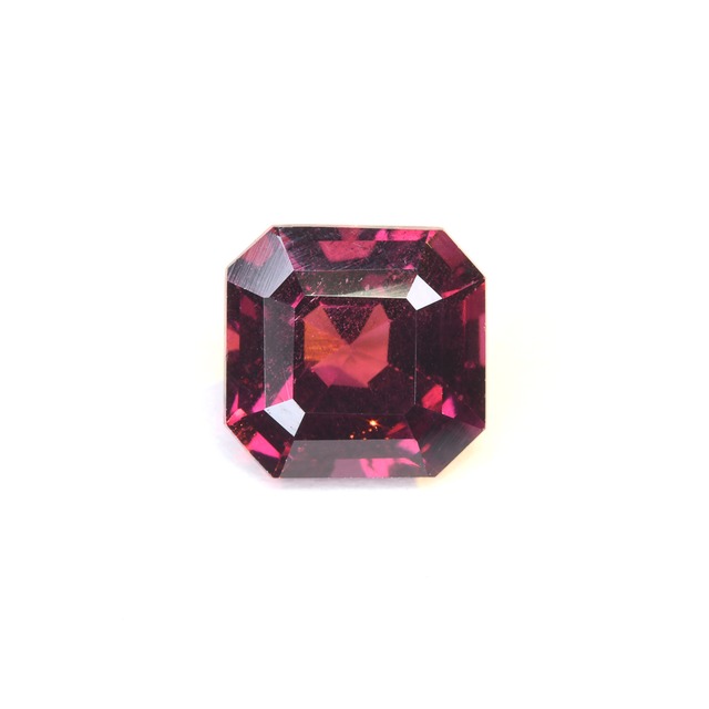 【8/19新着】ロードライトガーネット  1.69ct #JWA3638