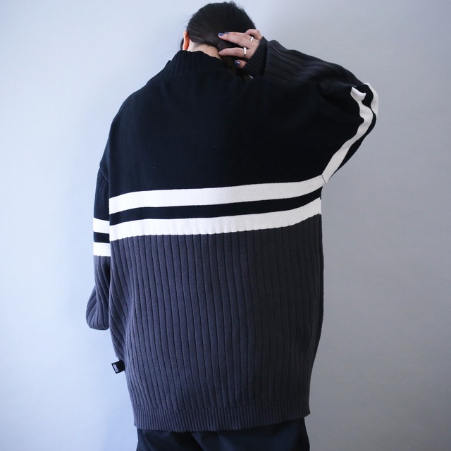 monotone switching color pattern over silhouette half-zip knit