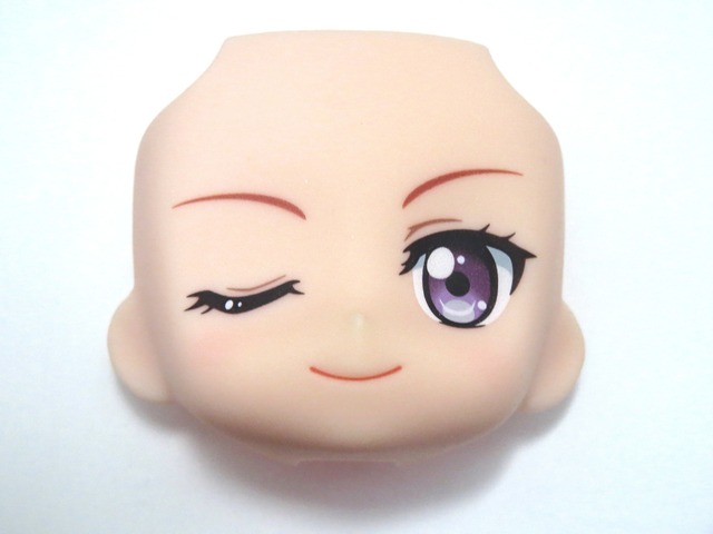 再入荷【572】 西木野真姫 練習着Ver. 顔パーツ ウインク　ねんどろいど