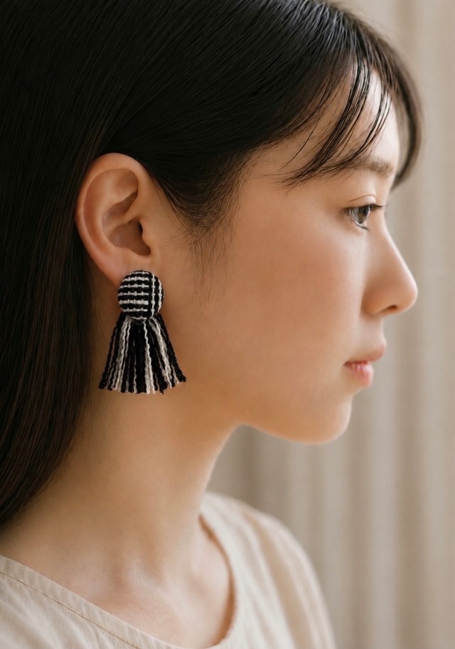 あじろ織アシンメトリー イヤリング