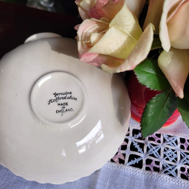 【スタッフォード】フラワーハンドル　カップ＆ソーサー