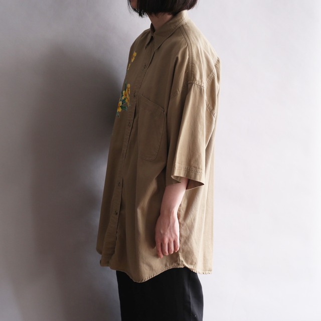 flower art graphic h/s big shirt