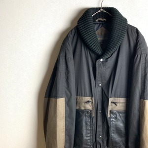 ~"jacket" dark color~