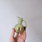グリーンのミニ花瓶