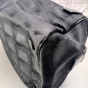 CHANEL シャネル ニュートラベルライン ココマーク ナイロン ハンドバッグ 黒 A-13408