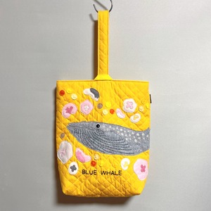 【For the Whale lover】Children's Shoe Bag - Quilted Beluga Whale / Boy/Girlシューズバッグ/シロナガスクジラ/キルティング/男の子女の子