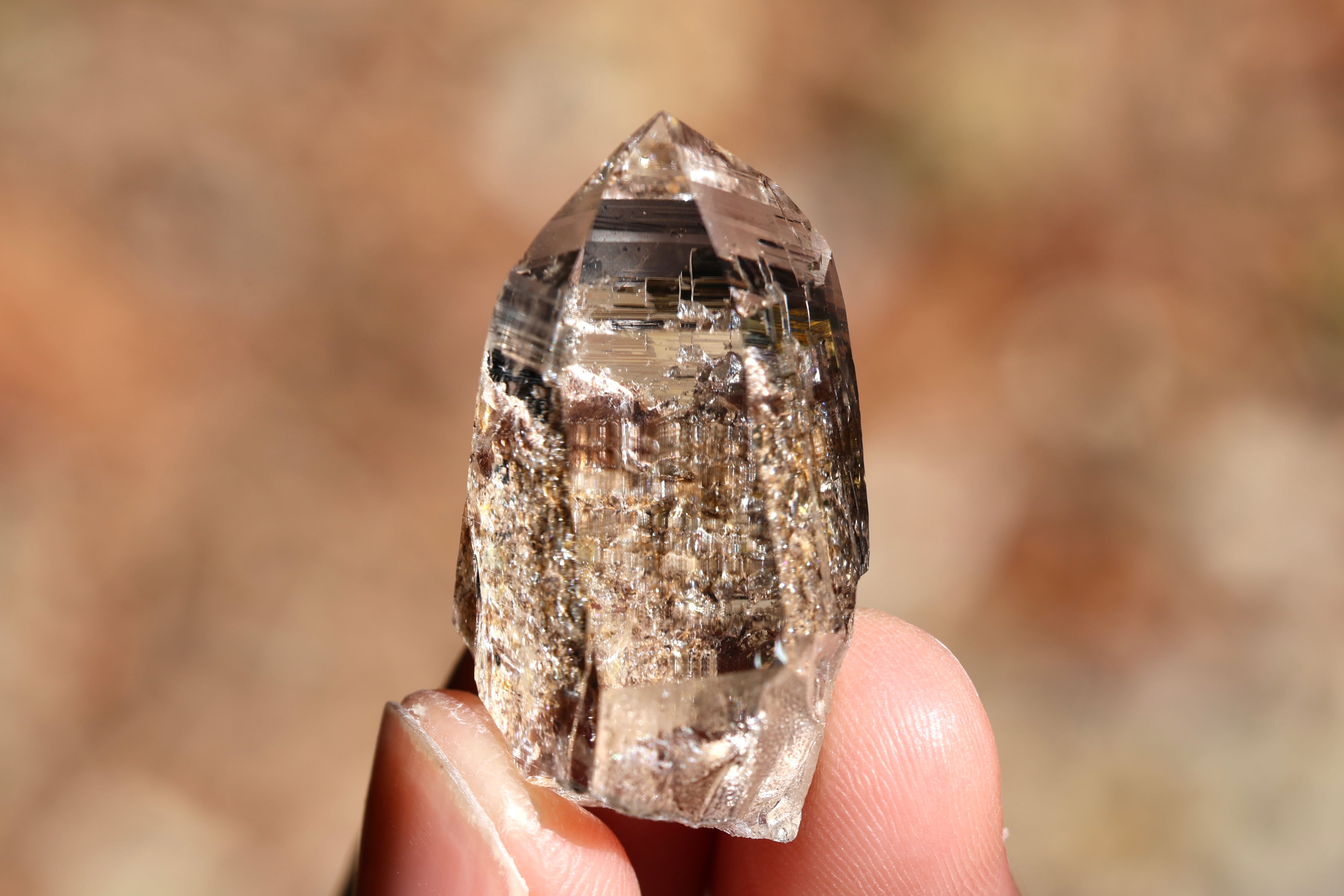 ヒマラヤ水晶 ガネーシュヒマール産 | 石垣島の夜光貝アクセサリーと