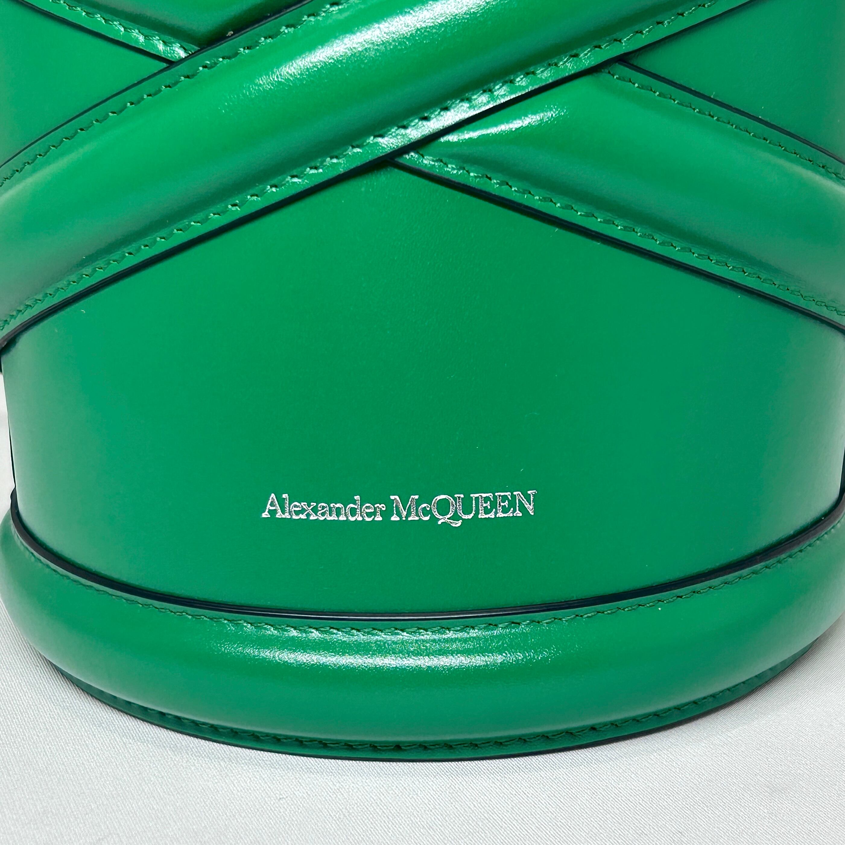 未使用品】Alexander McQueen ザ カーブ ショルダーバッグ レザー  