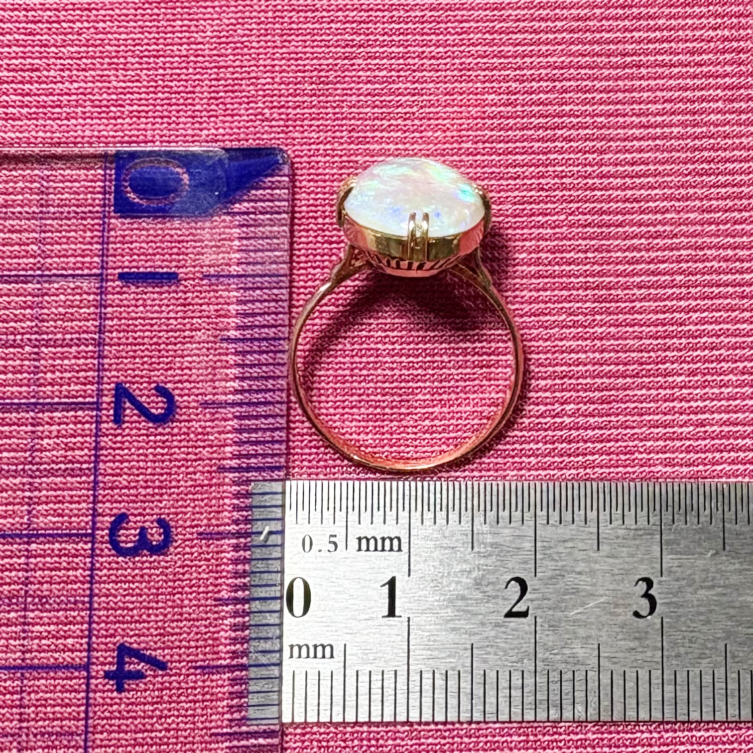 日本の作品】昭和レトロ デザイン ヴィンテージ ジュエリー K18