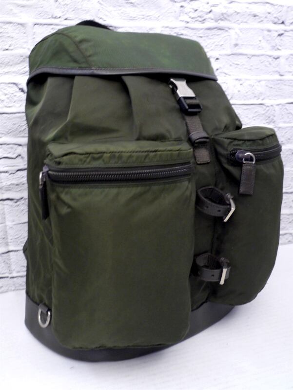 【美品】 プラダ PRADA リュック サフィアーノ ナイロン V164 人気 美品◇PRADA プラダ V164 ユニセックス 大容量 ナイロンx