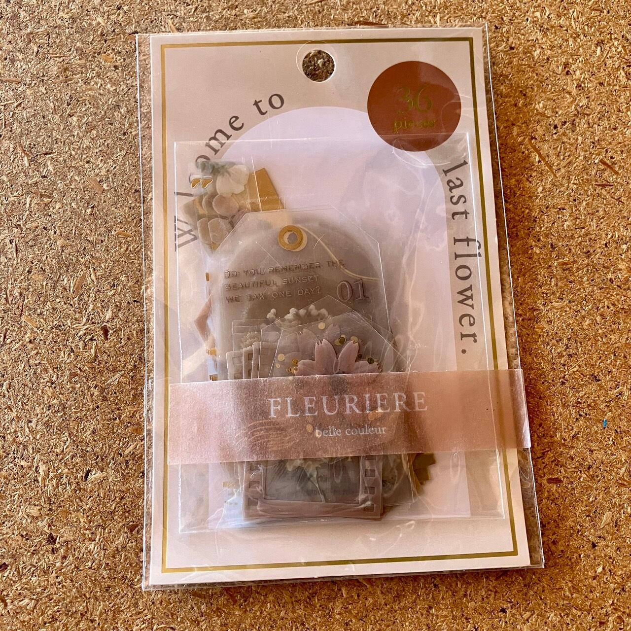 クーリア フルリエール テラコッタ 71132 フレークシール PA08