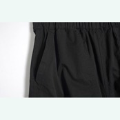 【2color】個性輝く：ちょっぴりエッジィなクロップドパンツ《i0564》