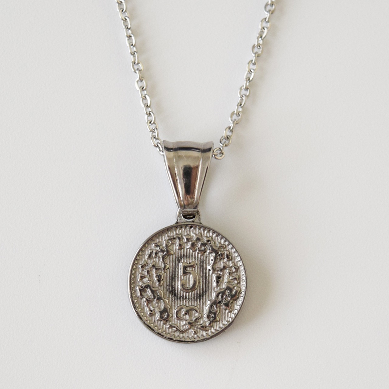 スイス5ラッペンコインネックレスシルバー