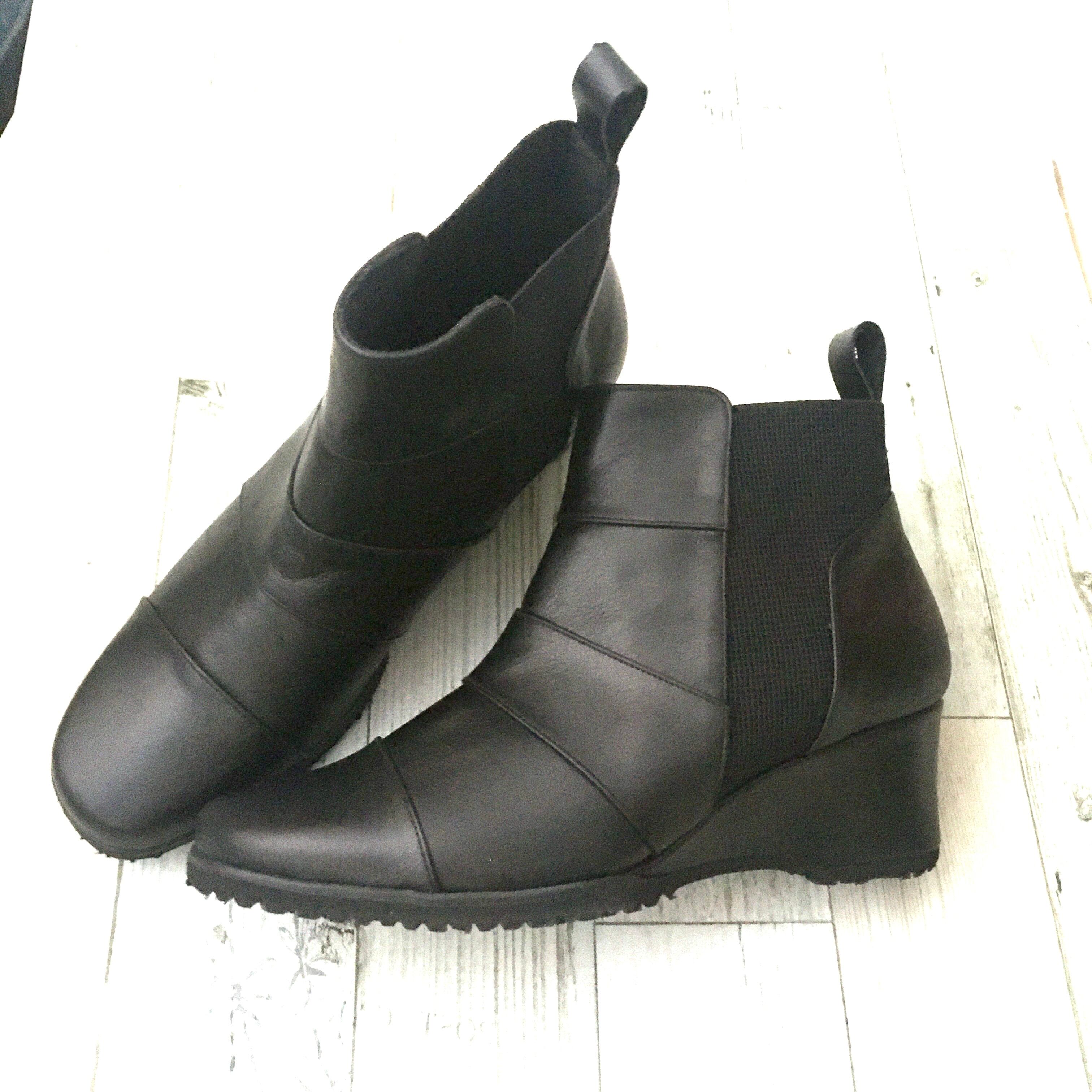 サイドゴアスクエアトゥブーツ