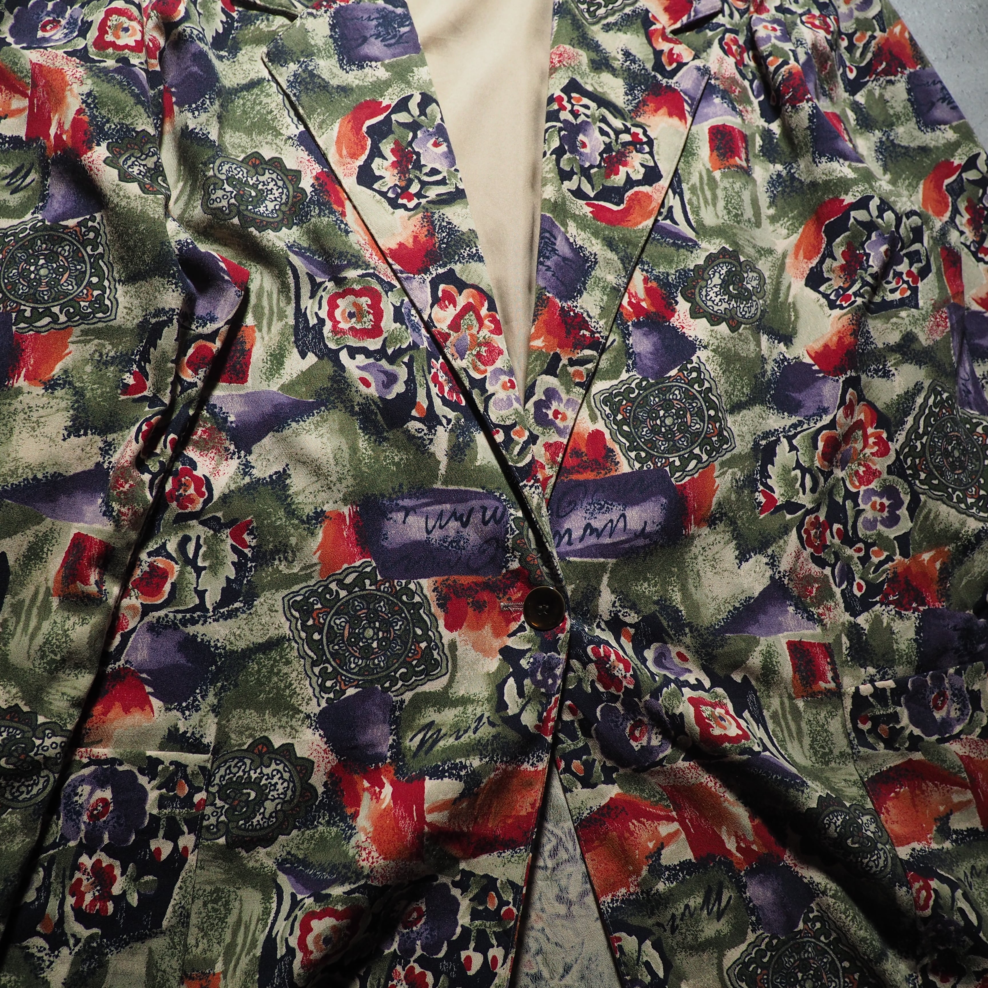 Beautiful Botanical flower painted vintage loose jacket (made in Usa)