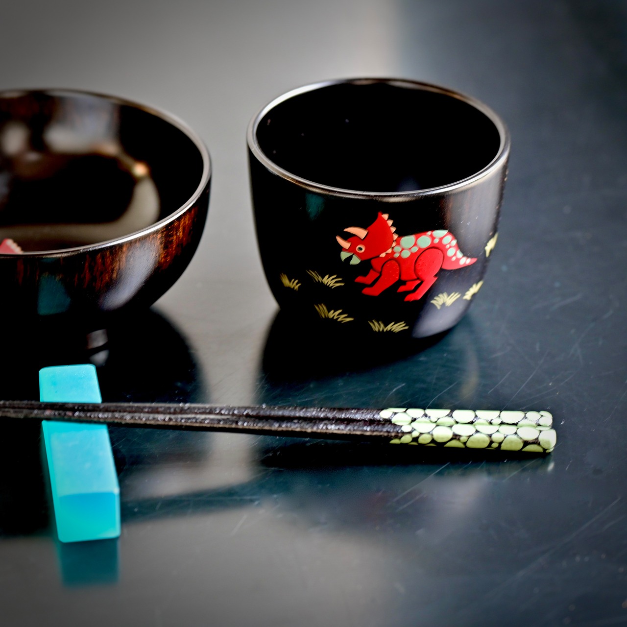 奥の麻衣子 絵漆こどもこっぷ(黒) / Maiko Oku – E-Urushi Children’s Cup (Black) / 2104150000366