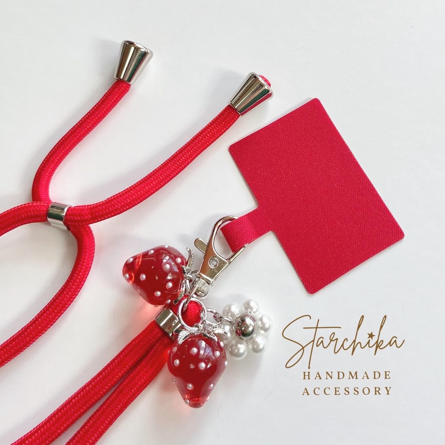 【レッド 1カン】イチゴスマホショルダー