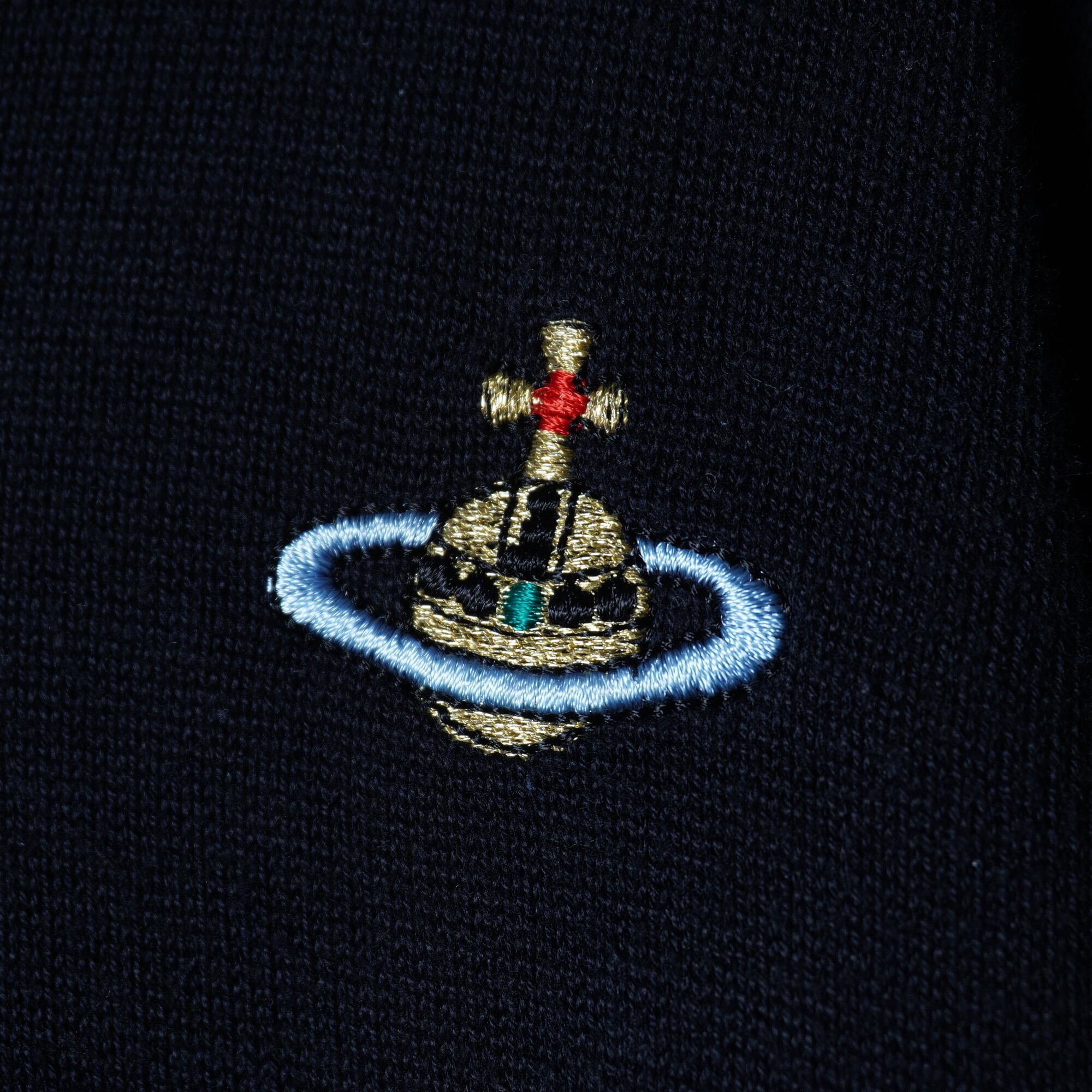 Vivienne Westwood】ヴィヴィアンウエストウッド ”オーブロゴ刺繍”V