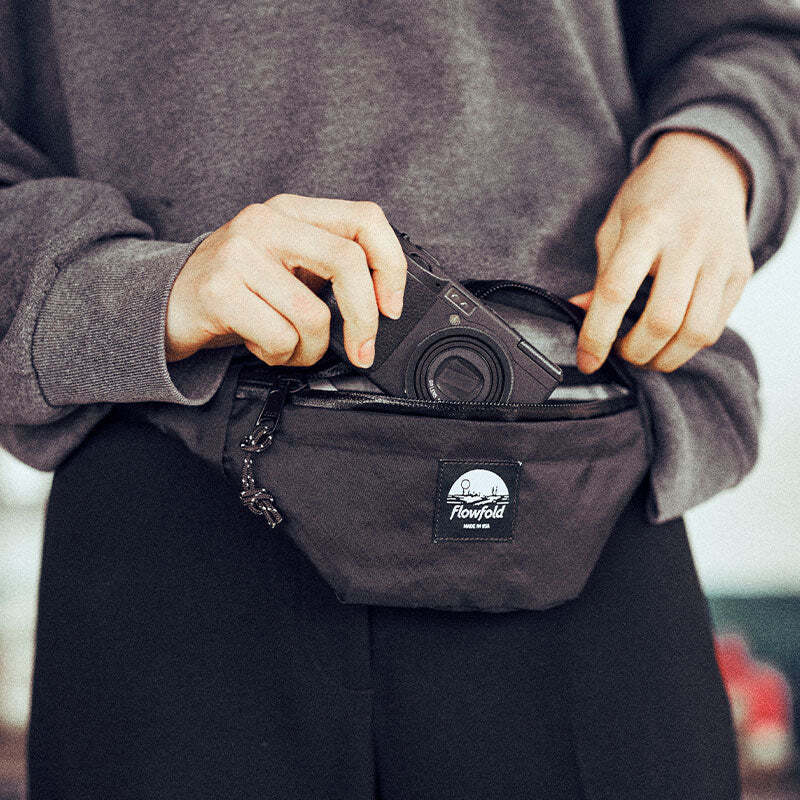 Flowfold（フローフォールド）Rebel Fanny Pack Small -CoyoteBrown