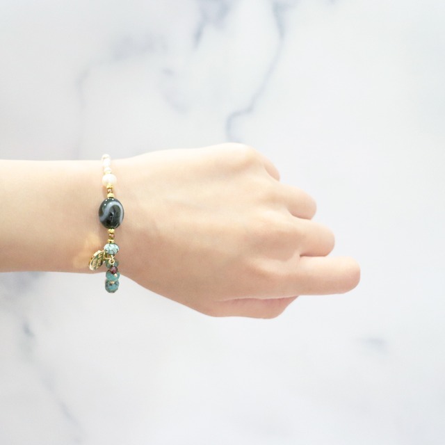 【Be Loved Turquoise】白蛇天珠×ターコイズ×パール×マグネサイト ブレスレット