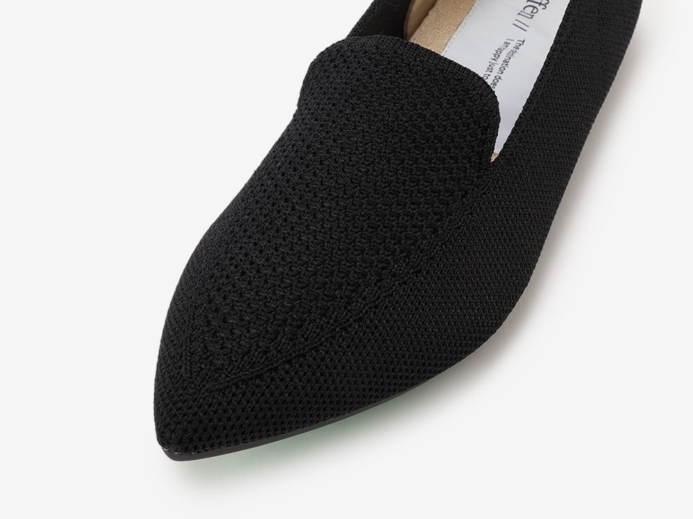 pointed-MUSEUM / BLACK | Offen