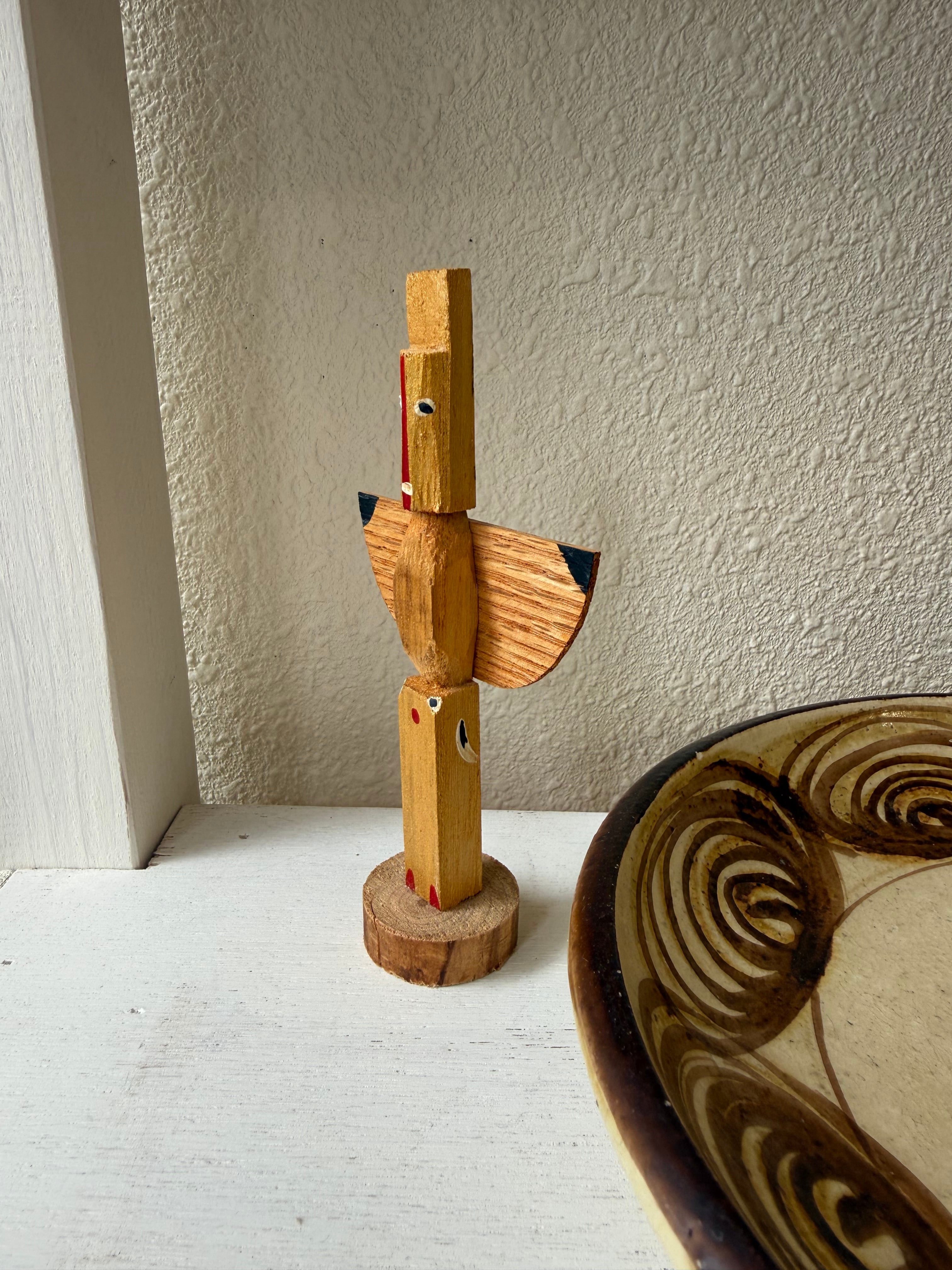 seto totempole souvenir | Paddle