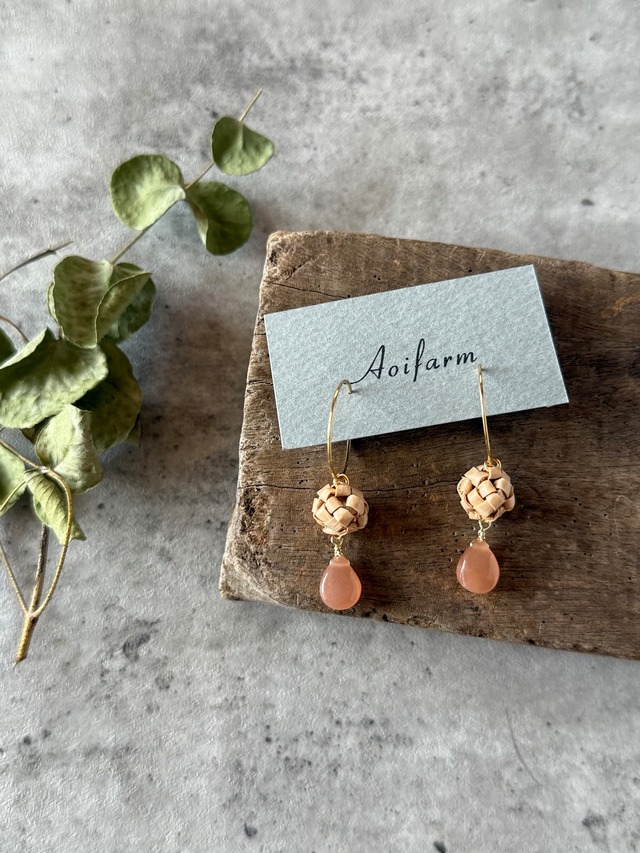 月桃asumi×ピーチムーンストーンのピアス