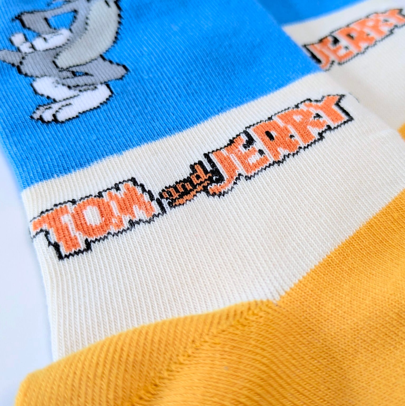 ♧【 crew socks / クルーソックス 】Tom and Jerry ( トムとジェリー ) / トムジェリ / 靴下 / フリーサイズ〚アメリカン雑貨 アメトイ〛