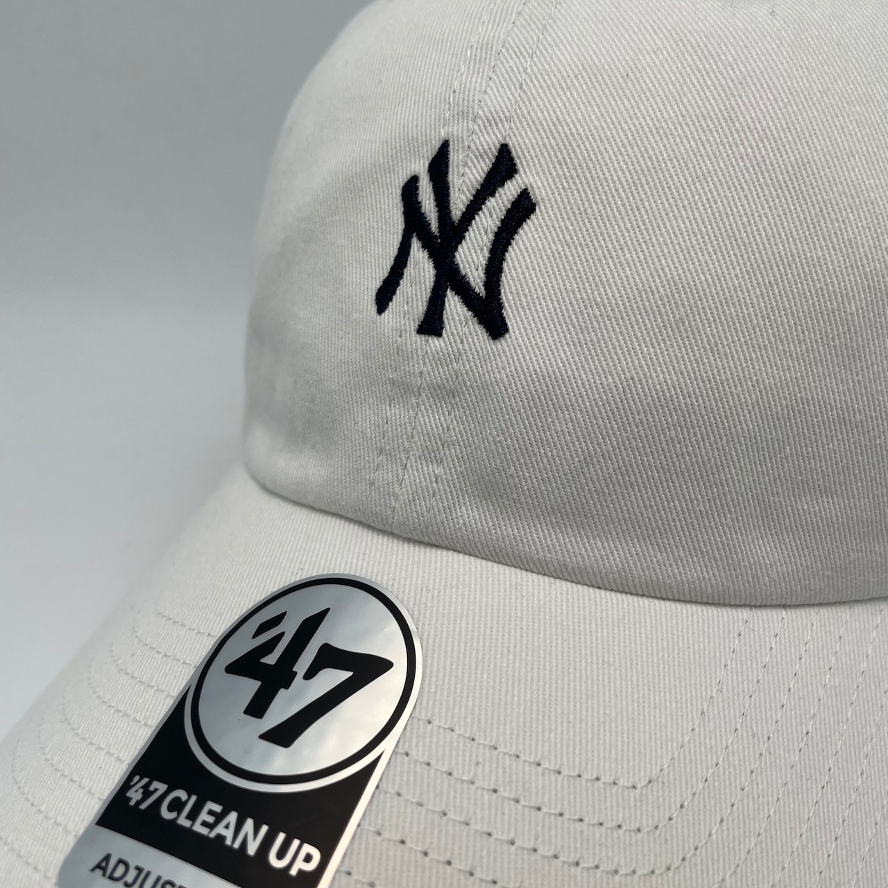 Yankees Baserunner '47 CLEAN UP White