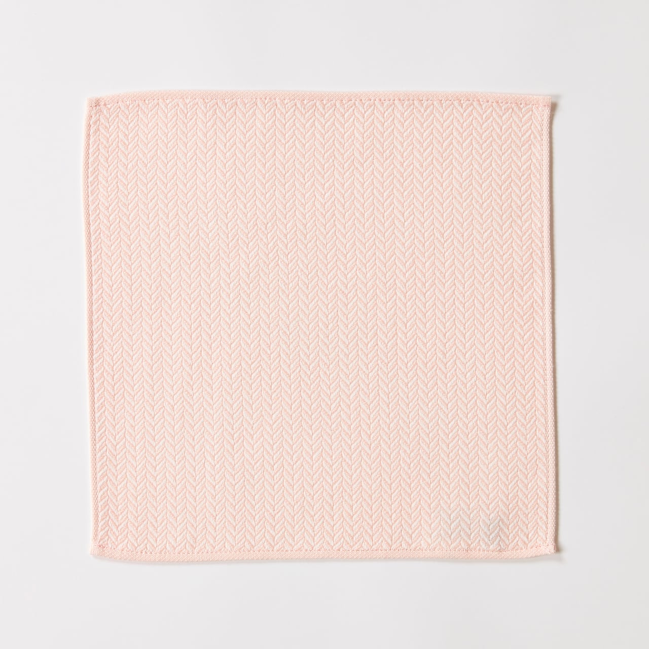 わた音ハンカチーフ／ヘリンボーン織り／桃色(モモイロ）1-65608-86-P
