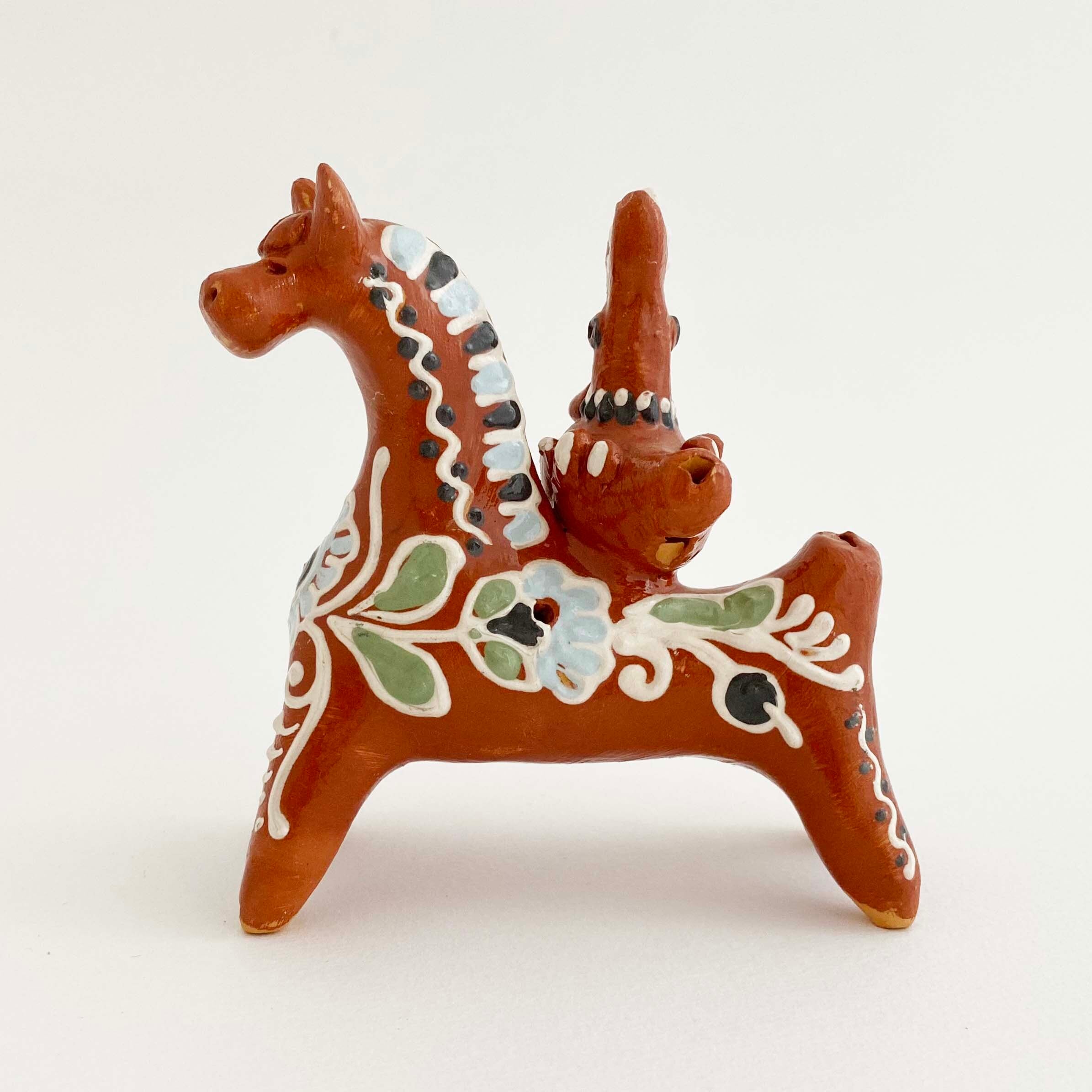 ウクライナ産 オピシュニャ土人形（馬と鶏 / 赤茶の馬） | kokeshka