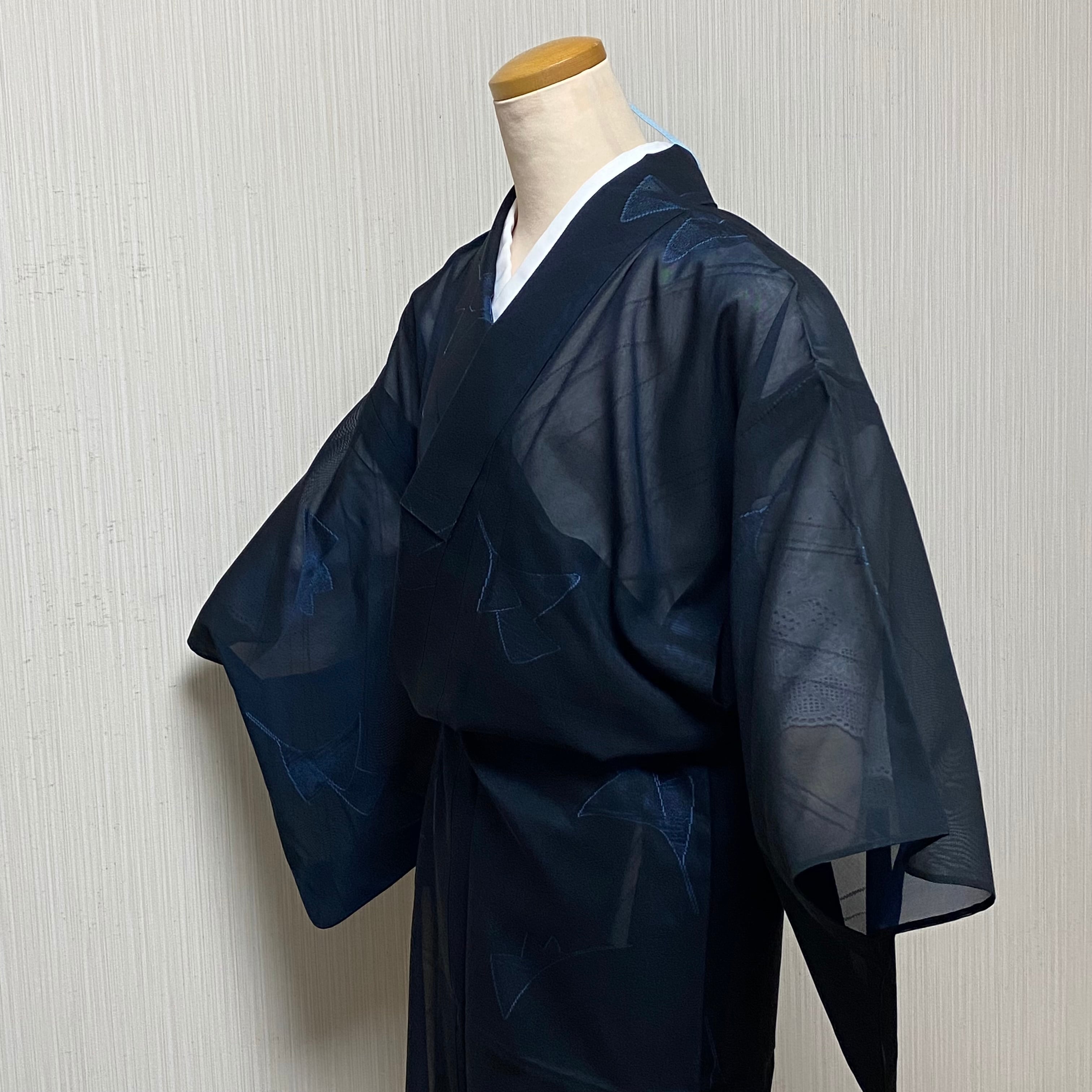 薄物 紗】夏着物 小紋 葉模様 黒色 紺色 着物 和洋 清涼感 昭和レトロ