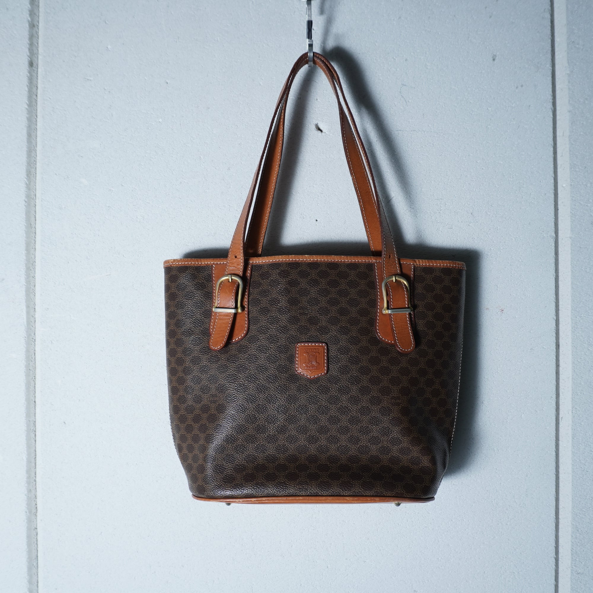 CELINE(セリーヌ)トートバッグ バケツ型 マカダム柄 CELINE 【公式通販】