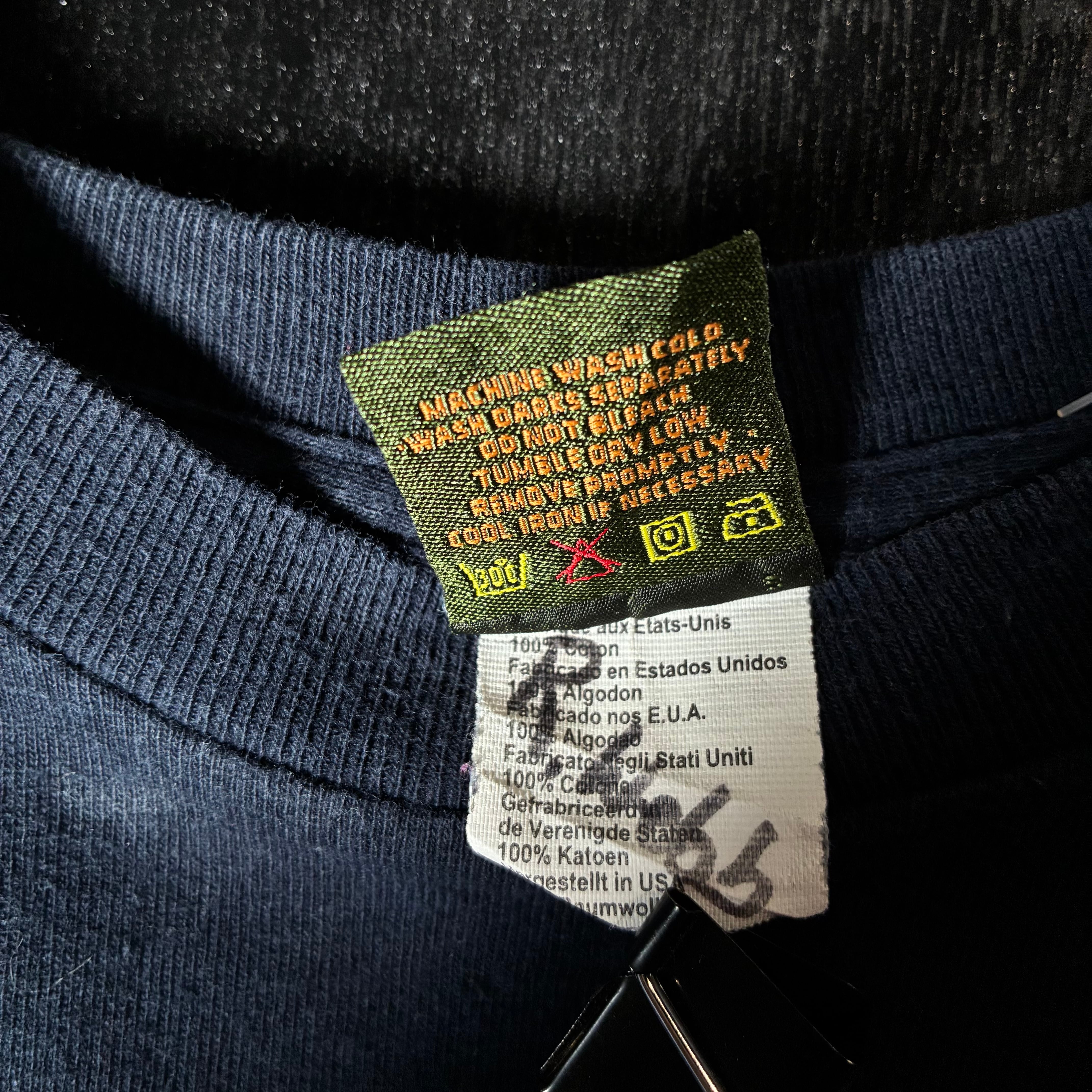 ティンバーランド 90s ヴィンテージ 肉厚ロンT 刺繍ロゴ 古着 XLネイビー ティンバーランド 90s ヴィンテージ 肉厚ロンT 刺繍ロゴ 古着 XL